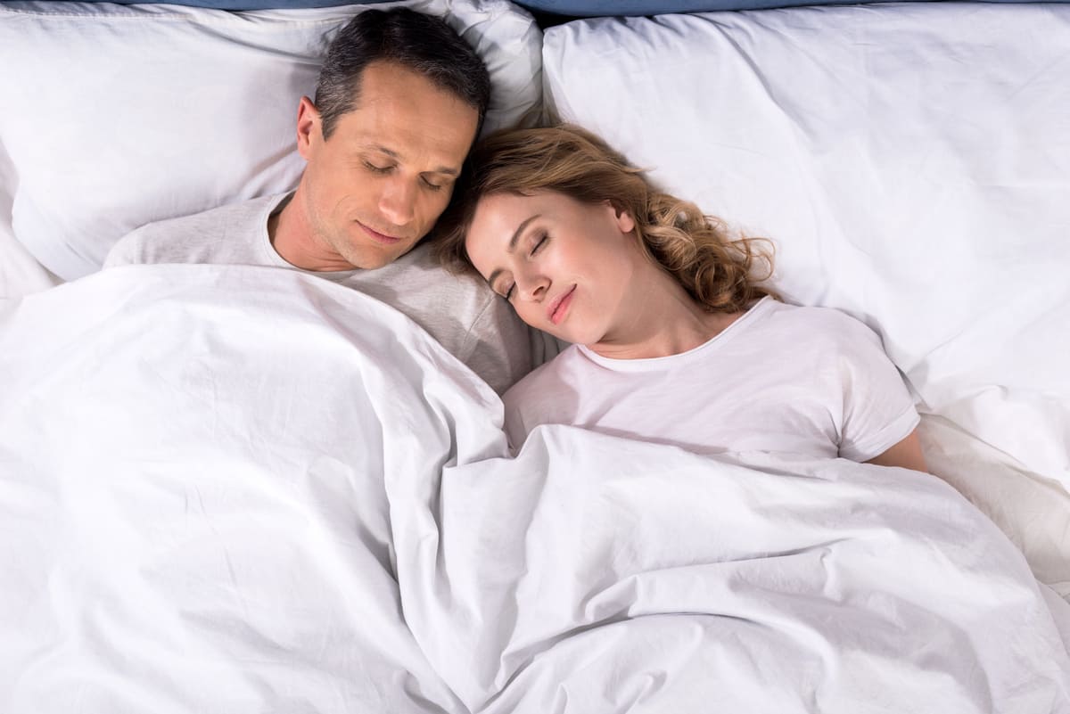 sonno tra uomo e donna