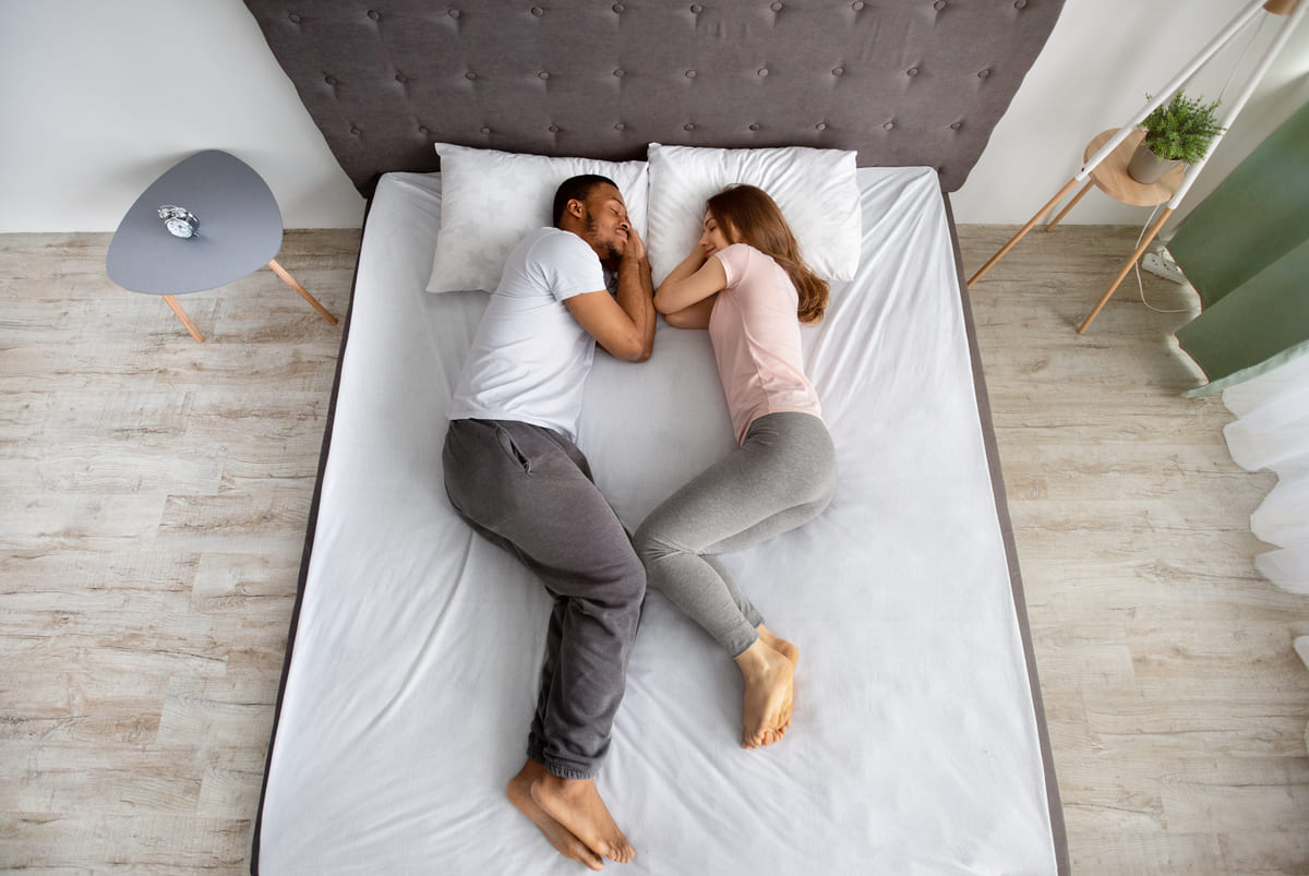Materassi per il sonno in coppia come soddisfare entrambi i partner