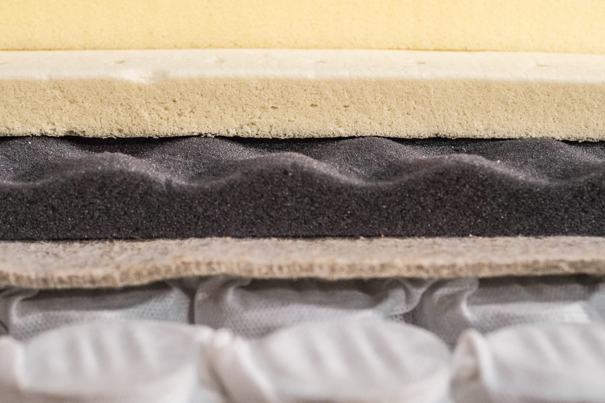 Strati dei materassi memory foam